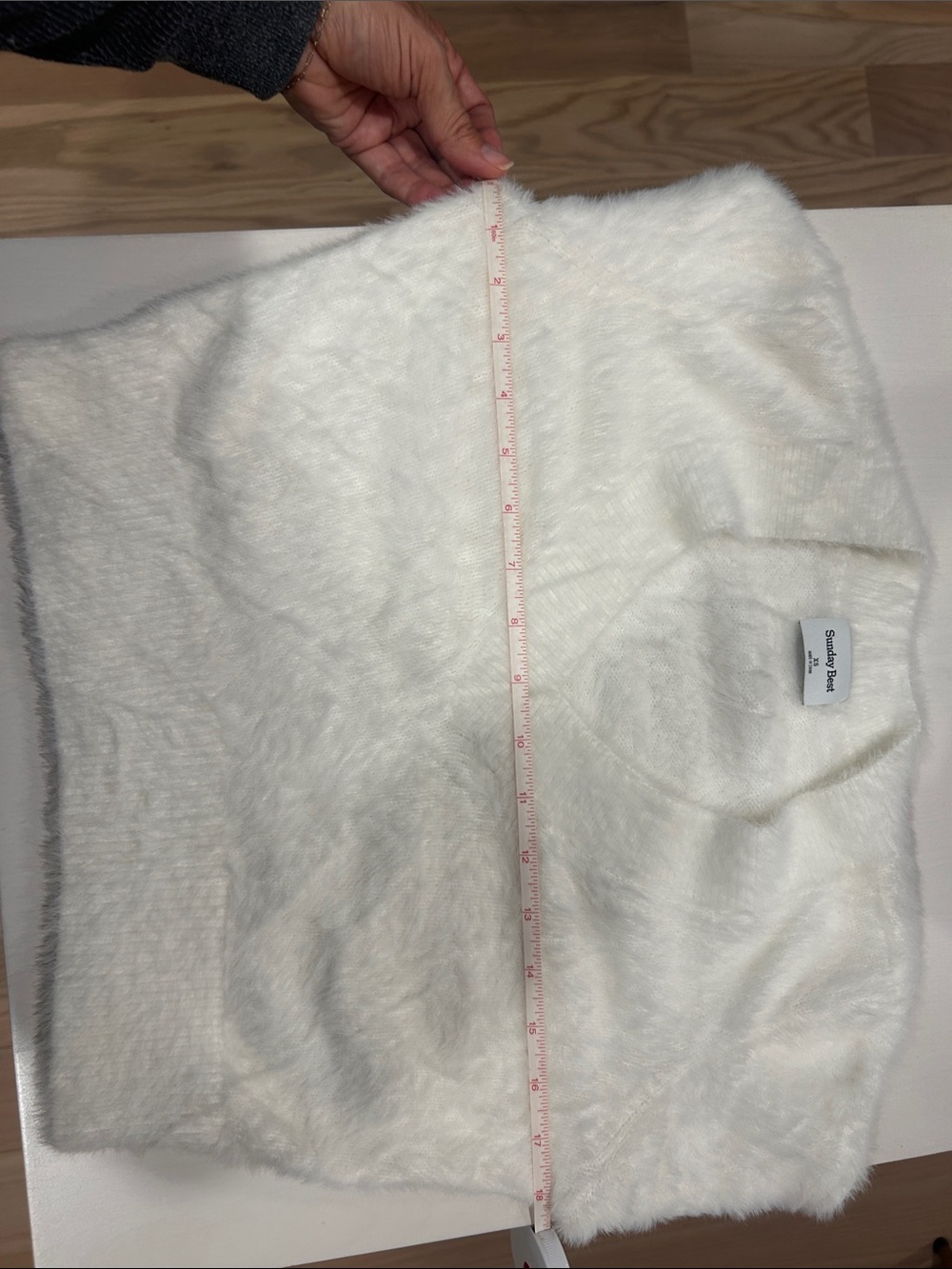 Aritzia Sunday Best Kitten V neck  sweater - Picture 8 of 13